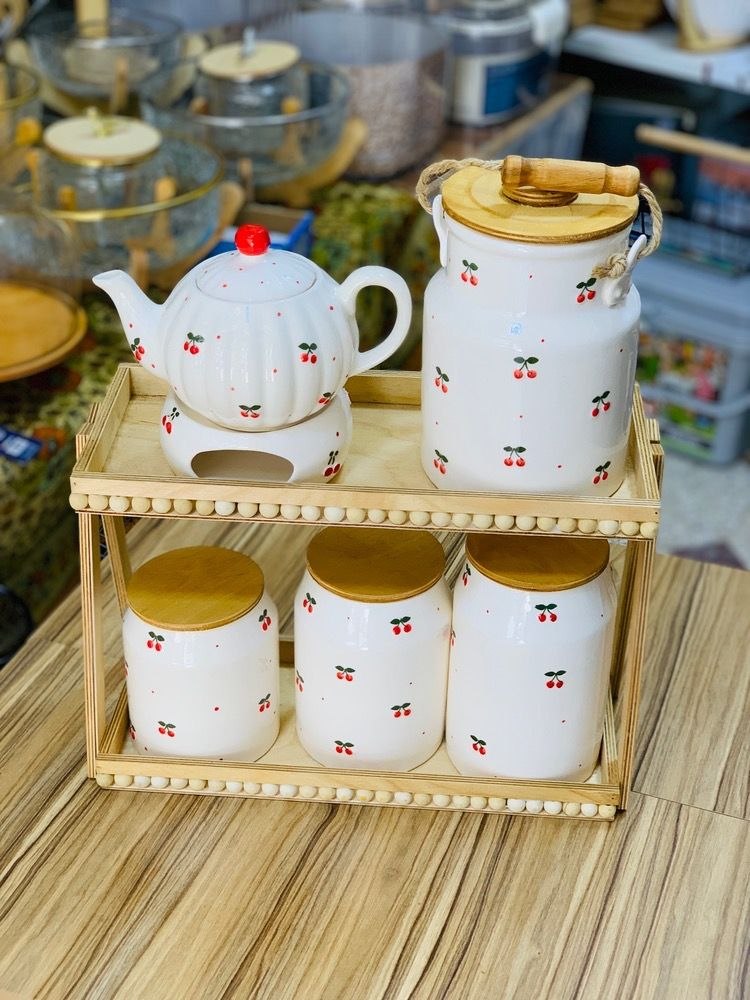 ست آلبالویی