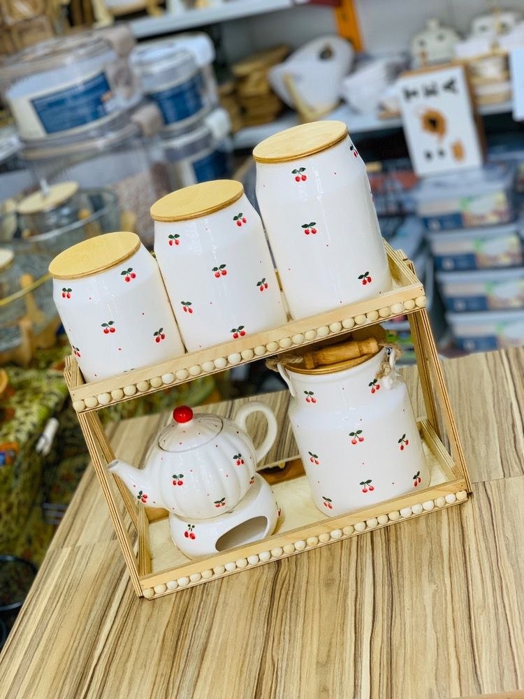 ست آلبالویی
